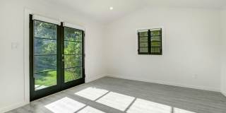 Luxurious Remodeled Home with ADU in Valley Village Gallery 18