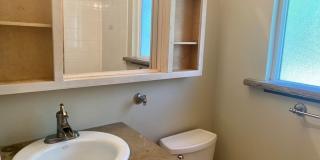 Home with Tons of Space!! Gallery 8