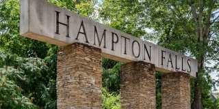 Hampton Falls Gallery 6