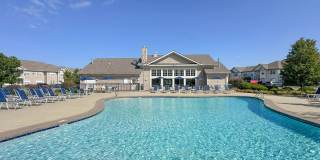 Cobblestone Court Apartments Gallery 10