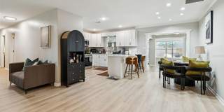 2302 S ARRAWANA AVENUE Gallery 12