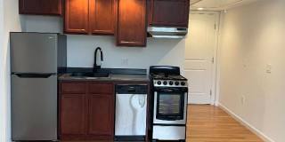 8 Grove St Gallery 1