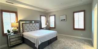 86 Meander Gallery 15