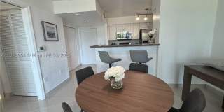 1155 Brickell Bay Dr Gallery 8