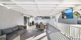 5439 Carpenter Ave Gallery 22