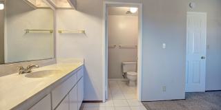 Ardenwood addentace area. Updated single family homes Gallery 13
