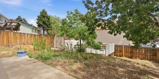Great location in SE Aurora Gallery 29