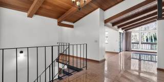 525 Hampton Ave Gallery 20