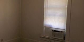 Three Bedroom/1 Bath Home/Spacious Rooms/Enclosed Back Porch Gallery 7