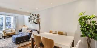Downtown 2 BDR / 2BA - Walk to Everything Gallery 12