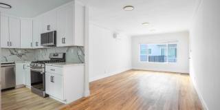 1211 Detroit Apartments Gallery 1