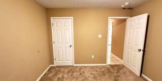 2225 Redwood Drive Gallery 10