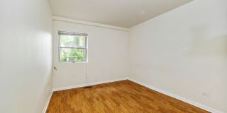 730 W Schubert Avenue Gallery 12