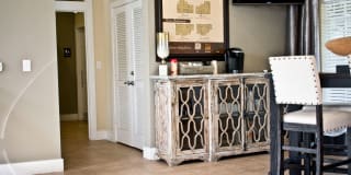 Estate Villas at Krum Gallery 4