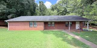 212 E Paces Drive Gallery 1