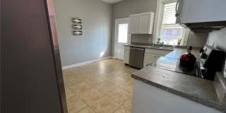 2048 Russell Boulevard Gallery 15