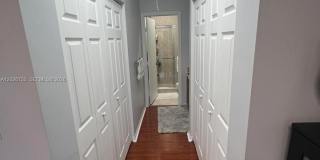 943 SW 143rd Ter Gallery 43