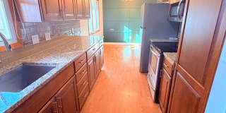 4 bedroom 2 bathroom house Gallery 1