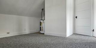 21 Sigourney Street Gallery 13