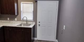 617 Ixoria Avenue unit: 2 Gallery 1