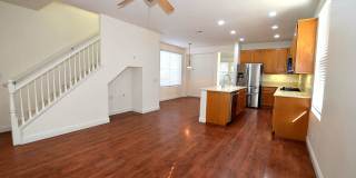 4Br/3-1/2 bathroom Home Gallery 4