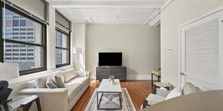 The Stahlman Gallery 14