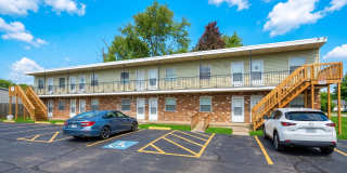 A comfortable 1 Bedroom with 1 Bathroom apartment in Anderson Avenue Gallery 1