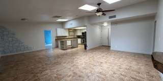 Spacious Single-Story 6-bed 3-bath Oasis with Private Pool and Spa in Spring Valley Gallery 7