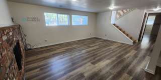 Single family home with large back yard! Gallery 24