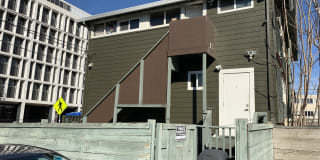 407 S 5th St - 1 Gallery 40