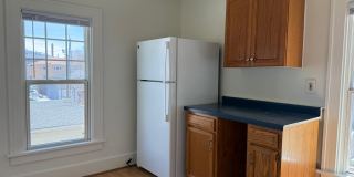 HATCH AND YOUNG 722 Gallery 4