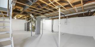 Move-In Ready 3-Bedroom Home with Updated Kitchen & Central A/C Gallery 23