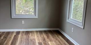 One Bedroom Duplex in Red Bank TN; Water & Sewer Included in Rent Price Gallery 1