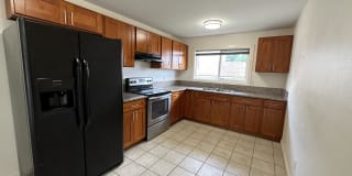 617 Ho'ohale Street - 2 Gallery 1