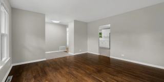 1839 North Fernandez Avenue Gallery 1