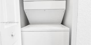 817 NE 211th St Gallery 15