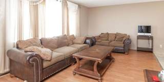 Northeast MPLS 4BD/2BA House! Attached Garage, Fenced Yard & Laundry! Avail. 8/1! Gallery 1