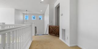 Grand 5-Bedroom Estate — Space, Style & Sophistication Gallery 31