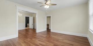 36 W Pomfret St Gallery 7