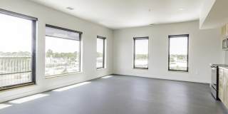 202 Railside Gallery 15