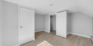 125 Lowell Street unit: 2 Gallery 10