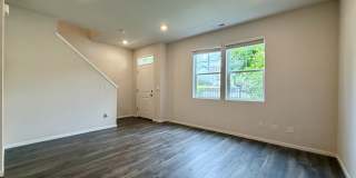 Modern 3BR/2.5BA Townhome in Cornelius – Bonus Loft, 2-Car Garage & Move-In Ready! Gallery 3