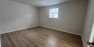 4223 SHELDON Place Gallery 9