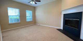 2 Bedroom, 2.5 Bathrooms Townhome in the Heart of Savannah's Southside Gallery 8