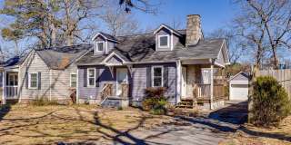 Newly Renovated 3BR/1BTH with Loft for Rent! Gallery 3