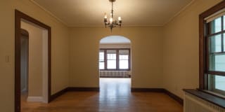 2642 Kendall Ave - 1 Gallery 10