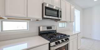 16554 W QUESTA Drive Gallery 9