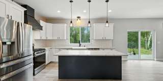 Charming & Updated 4BD/2.5BA! Charming & Updated 4BD/2.5BA! Gallery 10