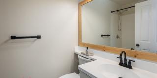 91-1042 Kaimalie St. Gallery 14