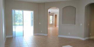 Annual Rental: Luxurious 4 Bedroom 3 bath POOL home in Woodlands of Rivendell! Just Blocks form Pineview School Gallery 7